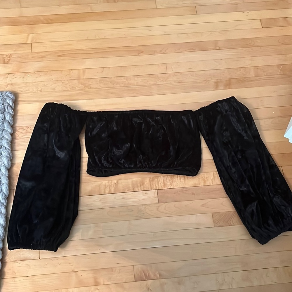 Forever21 Black Velvet OffShoulder Top